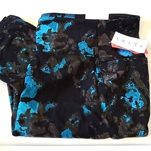 NWT 🌸 LIVI Soft Active legging with pockets 22/24